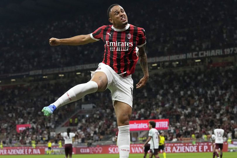 Milan Siapkan Suksesor Okafor, Bintang Liga Belgia Masuk Radar!